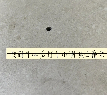 当阳瓷砖空鼓维修公司专业解答在瓷砖铺贴过程中，如果砂料搅拌不均匀，将会带来以下问题